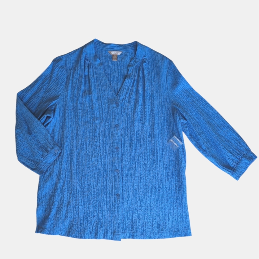 NWOT White Stag V-Neck Crinkled Button Down Blouse LARGE 12-14 Blue